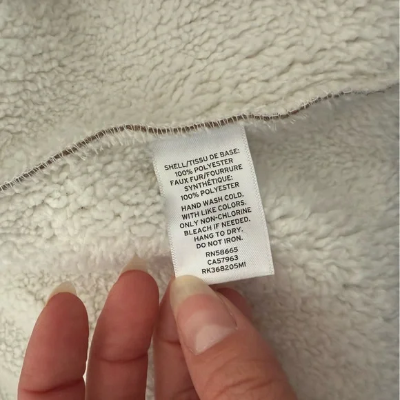 SUSINA Faux Suede Vest size S - Picture 5 of 6